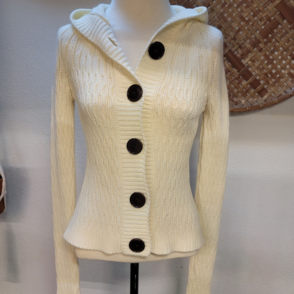 Off white sweater